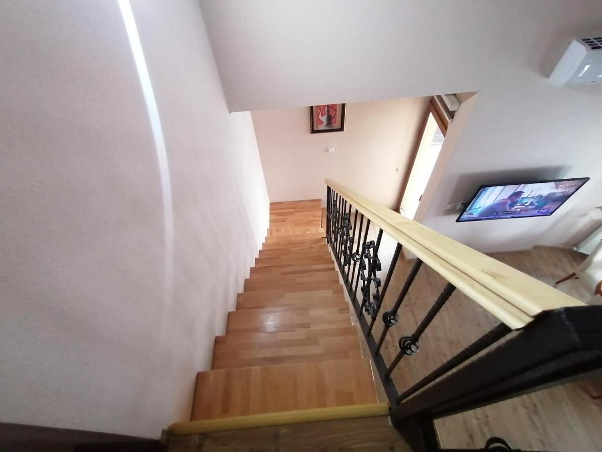 Rooms Delux Сараево Экстерьер фото