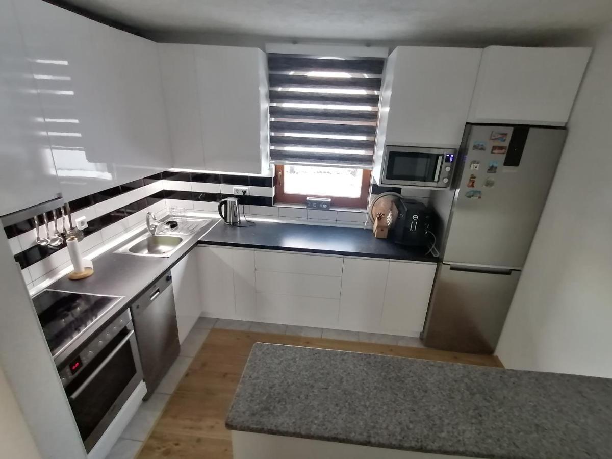Rooms Delux Сараево Экстерьер фото
