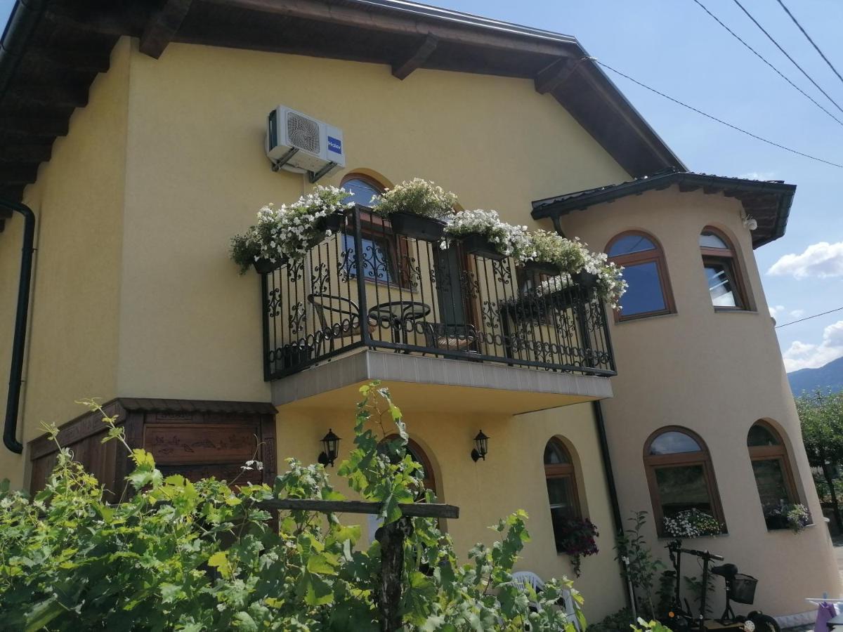 Rooms Delux Сараево Экстерьер фото